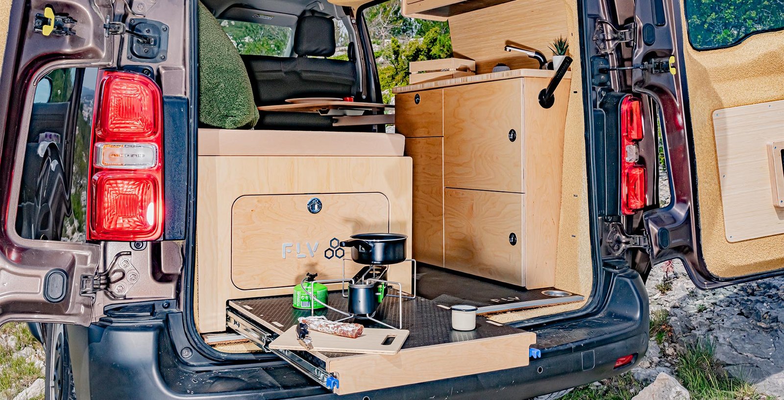 Transformez votre van ou fourgon en un véritable camping car
